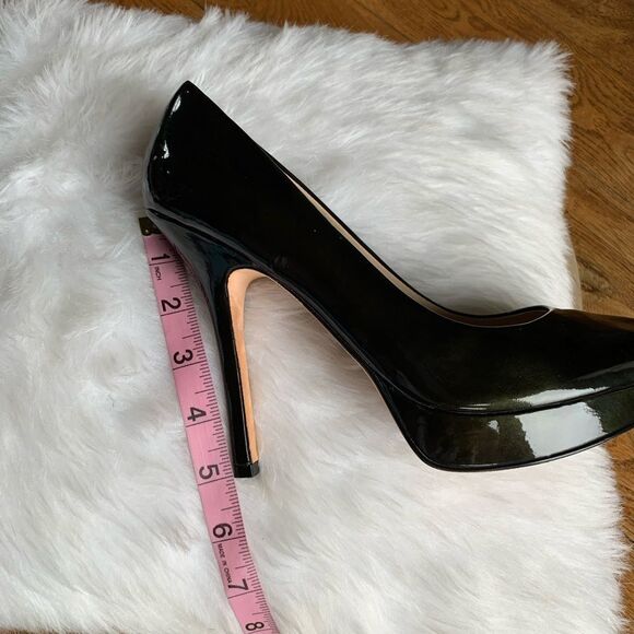 Joan & David Dark Green Patent Leather Formal Heels - Picture 9 of 13